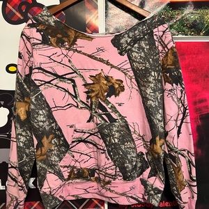 pink real tree camo off the shoulder crewneck